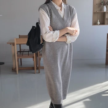 Серое винтажное трикотажное платье без рукавов женское осень-зима 2023 свободное длинное трикотажное женское платье-свитер с V-образным вырезом